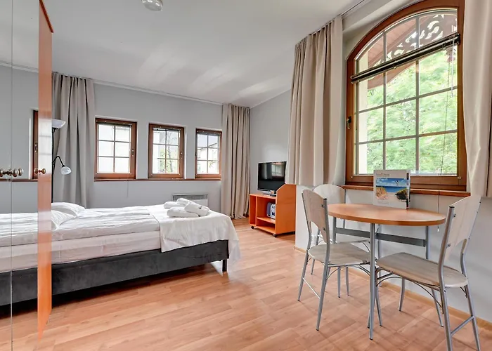 y Zacisze & By Noclegi Renters